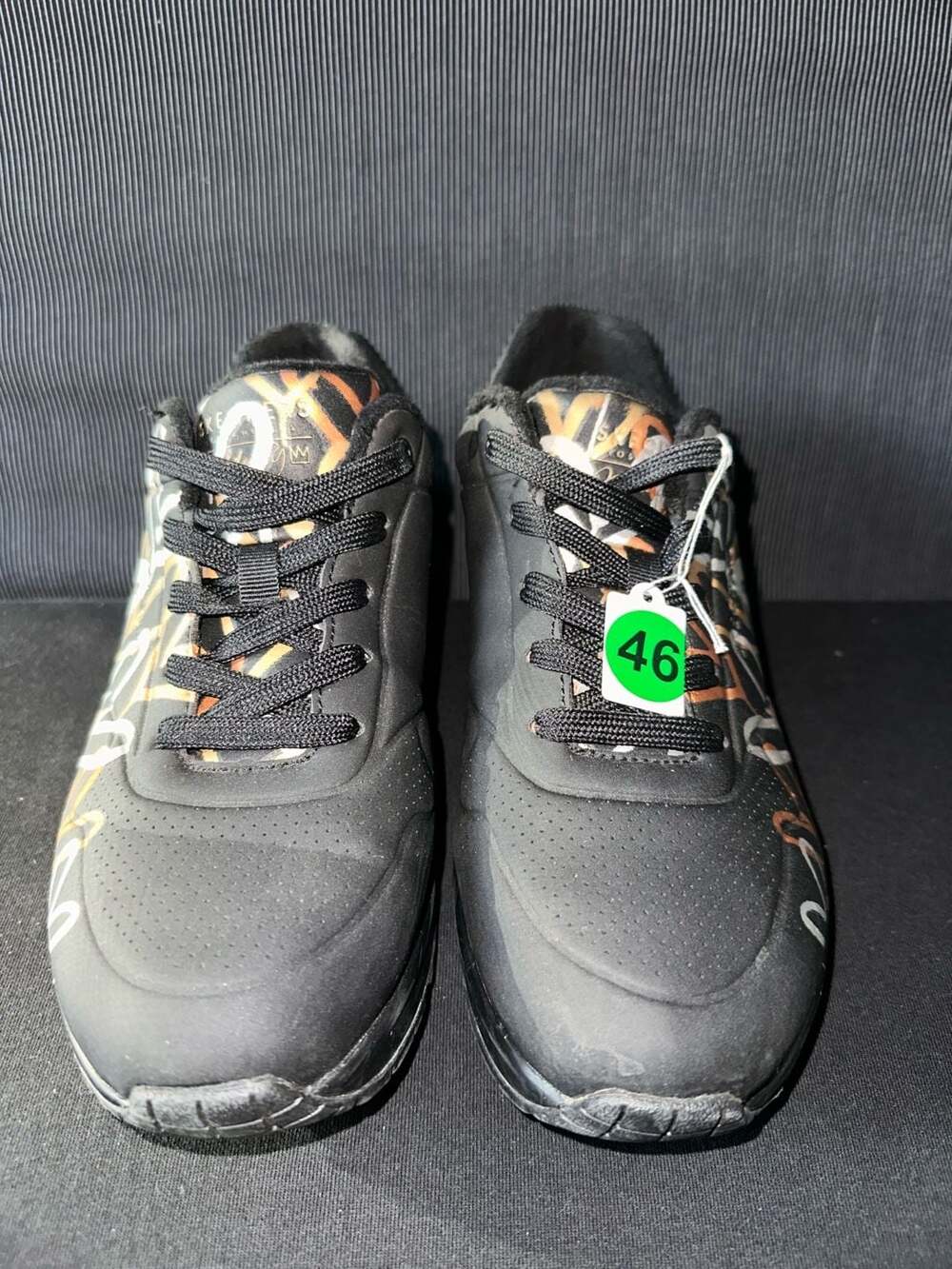 No.46 Skechers x JGoldcrown Uno - Metallic Love Black/Gold Sneakers